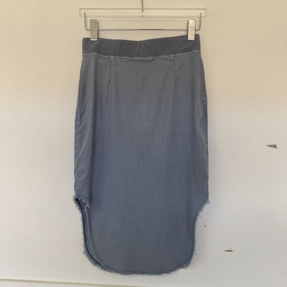 XCVI Wearables Harlowe High Cut Side Frayed Hem Midi Skirt Blue Gray Pull On XS - Picture 3 of 12